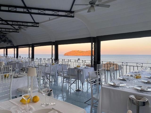 Hotel Villa Iulia Βεντοτένε Εξωτερικό φωτογραφία