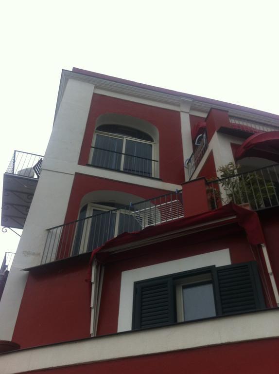 Hotel Villa Iulia Βεντοτένε Εξωτερικό φωτογραφία